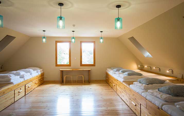 Illaberek matracszállás szoba